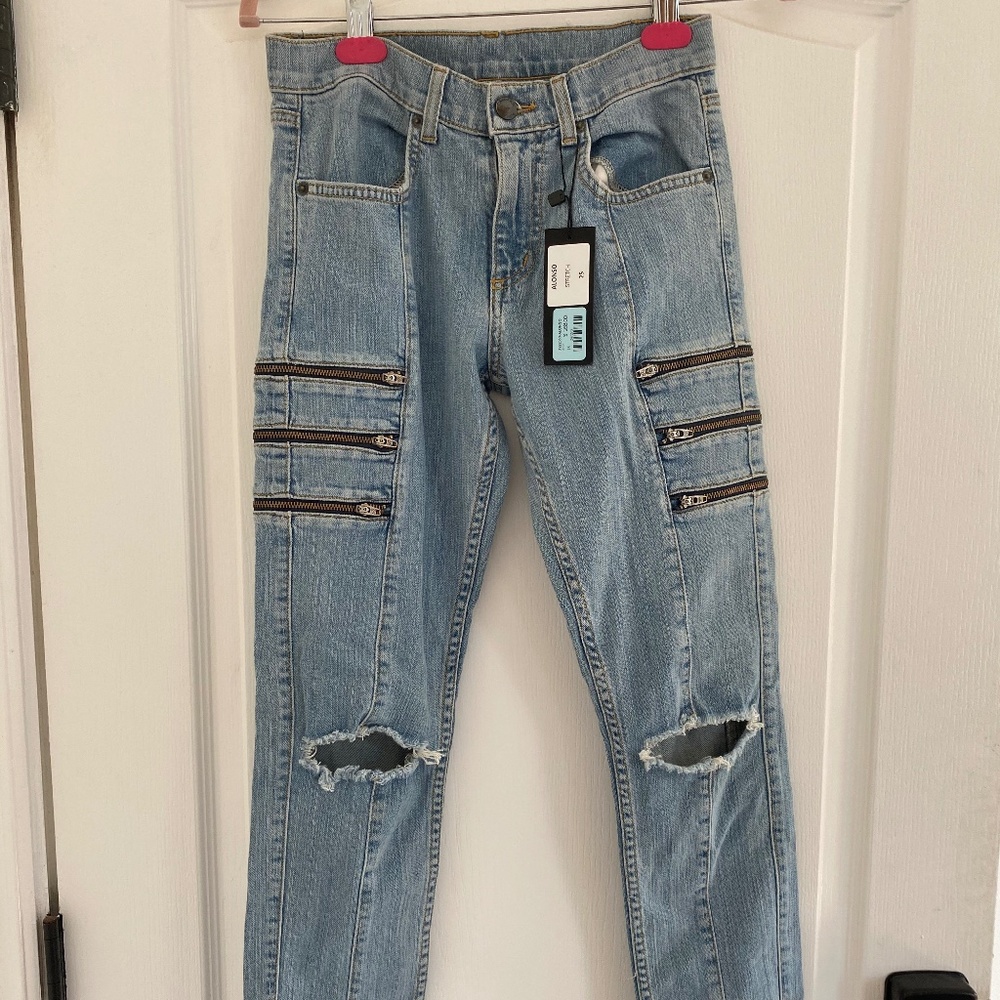 LF Carmar NWT Denim Skinny Stretch Zipper Jeans